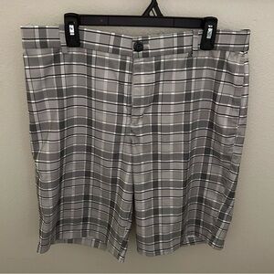 Nike standard fit Dri Fit Classic Gray Checkered/Plaid Men's Shorts Size 34